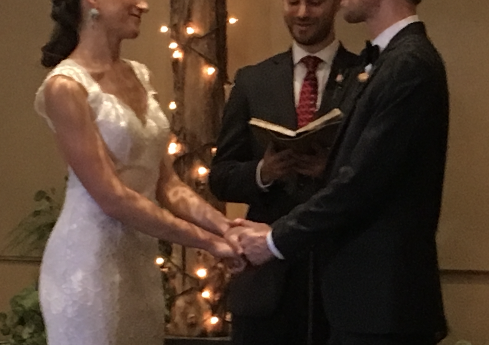 How To Be a Wedding Officiant – Do’s and Don’ts